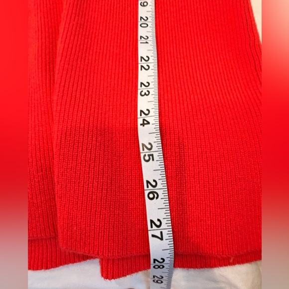 Ann Taylor Red Sleeveless Sweater Top Scallop Neck Gold Buttons L - Picture 5 of 5